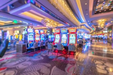 isitoto Speed Roulette displayed on mobile phone showing live dealer feed, betting interface, and rapid spin countdown